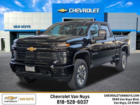 New 2026 Chevrolet Silverado 2500 Custom image 1