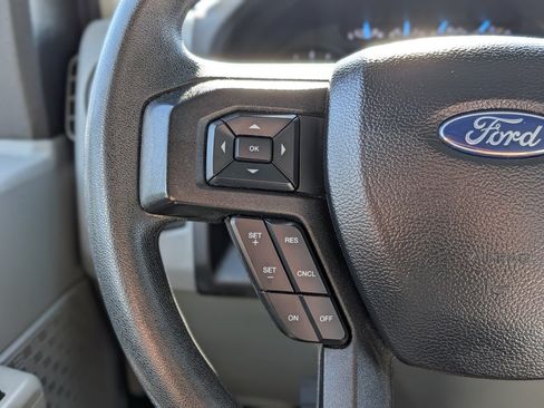 Certified 2022 Ford E-450 and Econoline 450 Super Duty w/ Power Windows & Locks Group RWD image 27