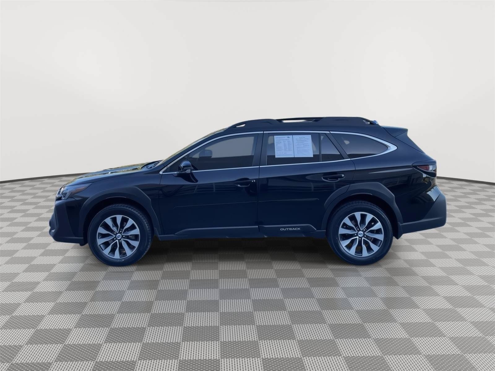 Used 2023 Subaru Outback Limited XT AWD/4WD image 12