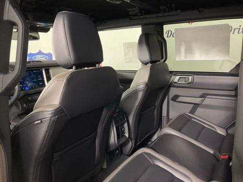 New 2025 Ford Bronco Outer Banks image 15