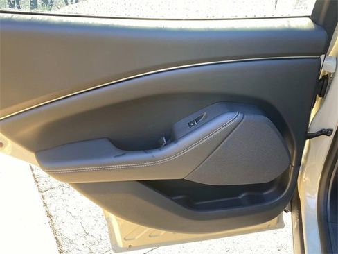 Used 2025 Ford Mustang Mach-E Select w/ Comfort Package Lite image 10