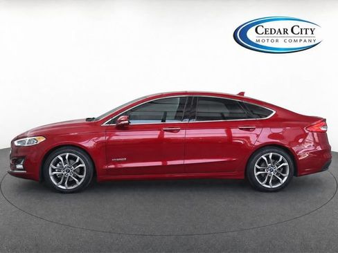 Certified 2019 Ford Fusion Titanium FWD image 6
