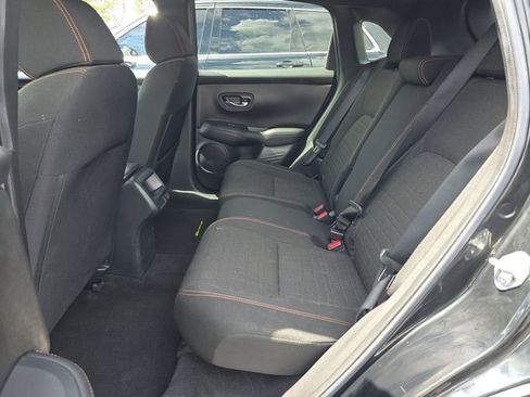 Used 2023 Honda HR-V Sport image 5