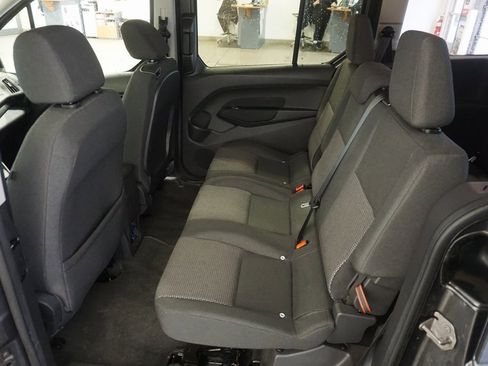 Used 2018 Ford Transit Connect XL image 18