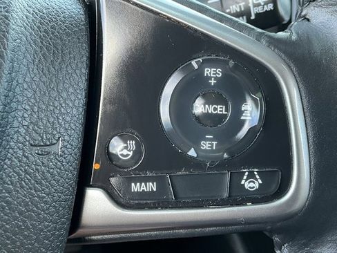 Used 2022 Honda CR-V Touring image 16