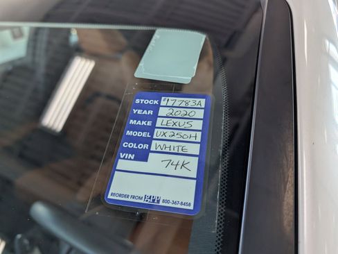 Used 2020 Lexus UX 250h w/ Premium Package image 29