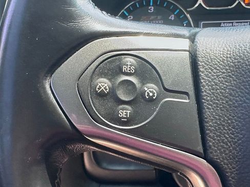Used 2018 Chevrolet Silverado 1500 LT w/ Texas Edition AWD/4WD image 26