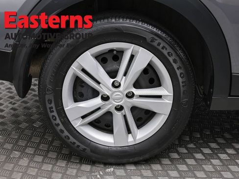 Used 2024 Nissan Kicks S FWD image 29
