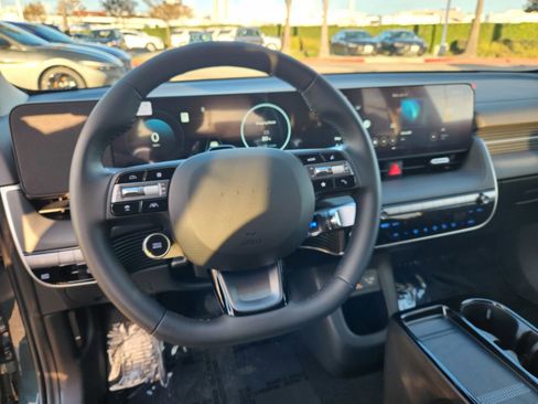 New 2026 Hyundai Ioniq 5 SE image 12