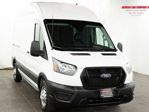 Used 2022 Ford Transit 250 148 High Roof AWD image 1