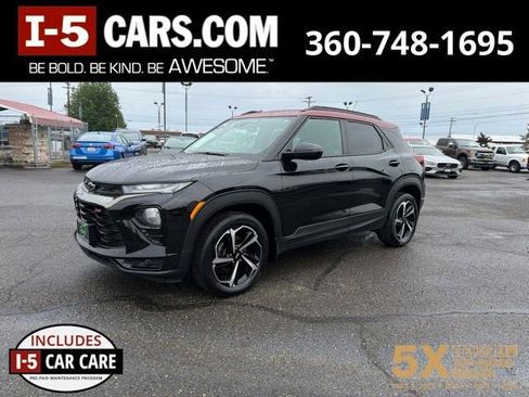 Used 2021 Chevrolet TrailBlazer RS w/ Sun and Liftgate Package AWD/4WD image 1