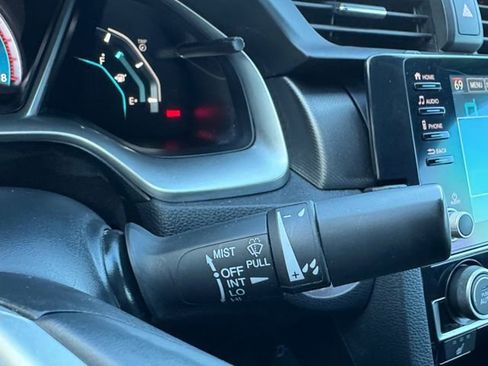 Used 2020 Honda Civic EX image 11