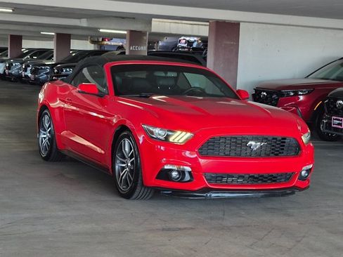Used 2016 Ford Mustang Premium RWD image 3