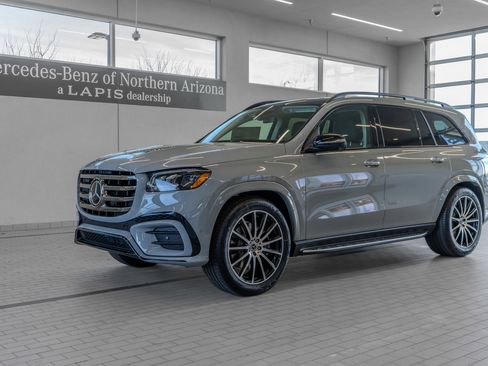 New 2026 Mercedes-Benz GLS 450 4MATIC image 3