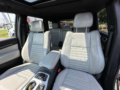 Used 2018 Jeep Grand Cherokee Limited AWD/4WD image 14