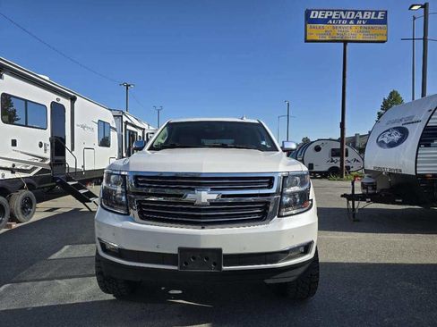 Used 2018 Chevrolet Tahoe Premier image 2