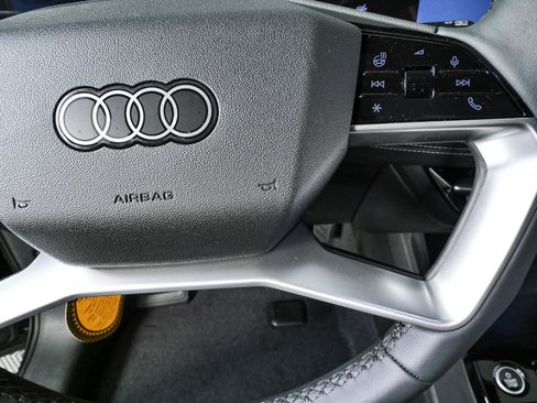 New 2027 Audi Q6 e-tron Premium Plus AWD/4WD image 12