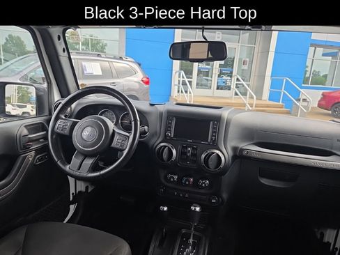 Used 2018 Jeep Wrangler Unlimited Sport S AWD/4WD image 12