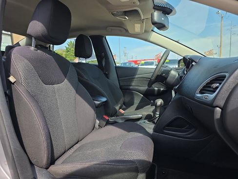 Used 2014 Dodge Dart SXT image 20