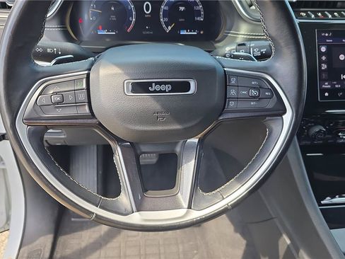 Used 2021 Jeep Grand Cherokee L Laredo AWD/4WD image 27