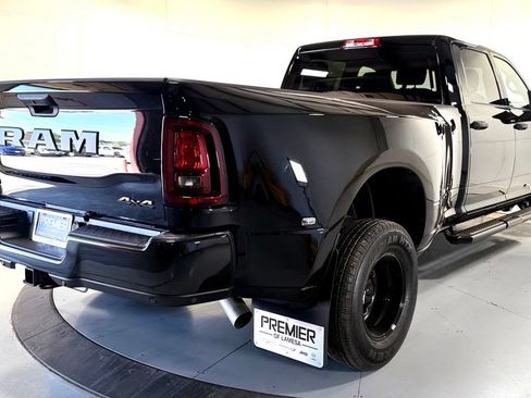 New 2026 RAM 3500 Big Horn AWD/4WD image 4