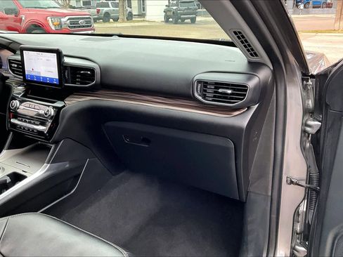 Used 2023 Ford Explorer Limited w/ Equipment Group 301A image 18