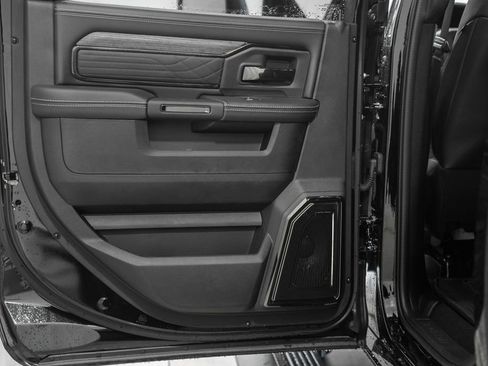 New 2026 RAM 2500 Limited AWD/4WD image 42