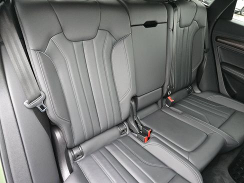 Used 2023 Audi Q5 2.0T Premium Plus w/ Premium Plus Package image 21