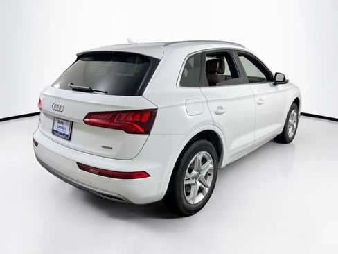 Used 2019 Audi Q5 2.0T Premium w/ Convenience Package image 5