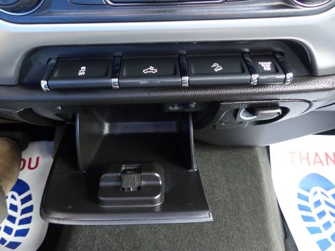 Used 2018 GMC Sierra 3500 SLE w/ SLE Preferred Package AWD/4WD image 60