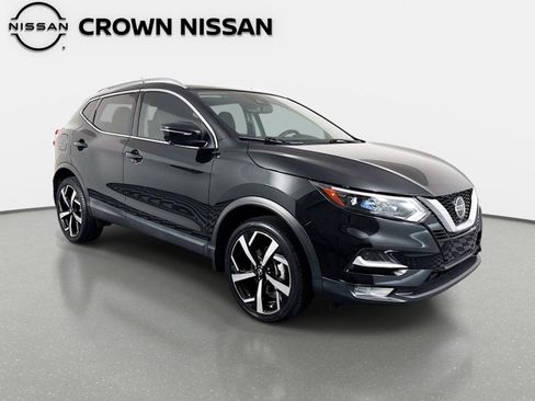 Certified 2022 Nissan Rogue Sport SL w/ Premium Package FWD image 3