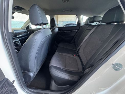 Used 2025 Kia Seltos S image 24