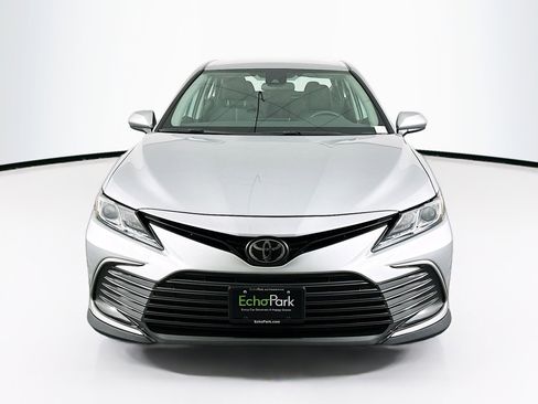 Used 2024 Toyota Camry LE image 2