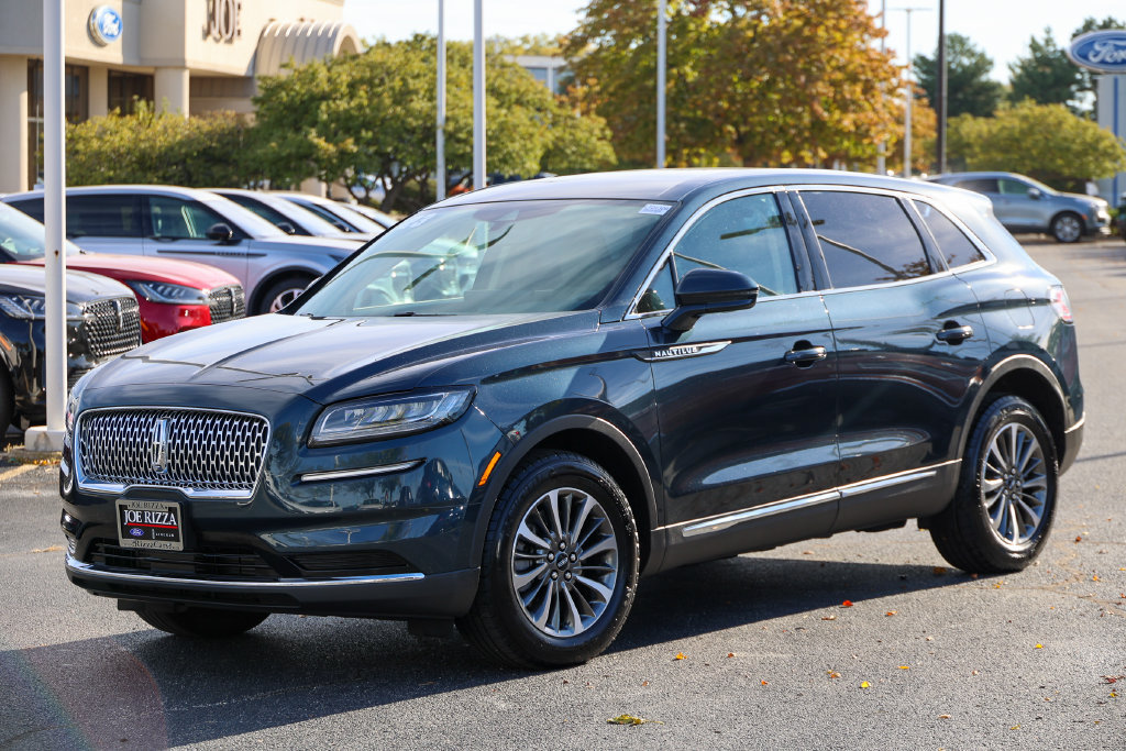 Used 2023 Lincoln Nautilus AWD w/ Premium Package image 31