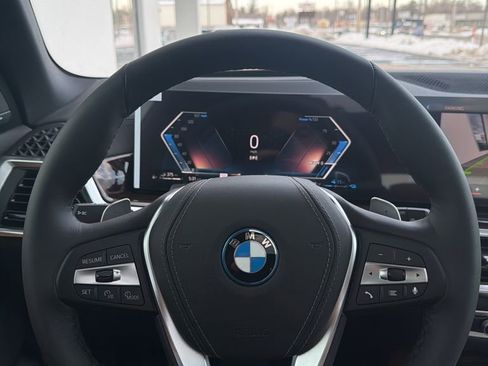 New 2026 BMW X7 M60i image 79