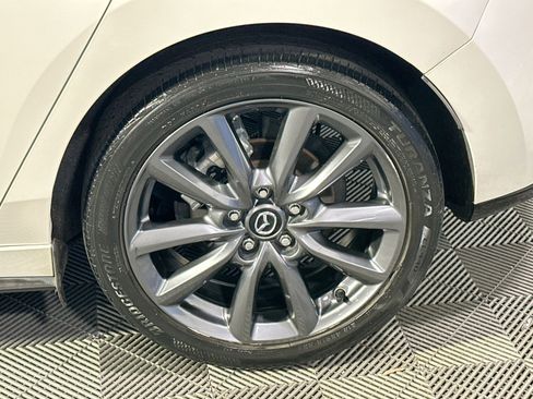 Used 2021 MAZDA MAZDA3 s image 12