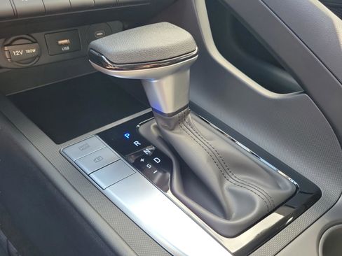 Certified 2026 Hyundai Elantra SE FWD image 6