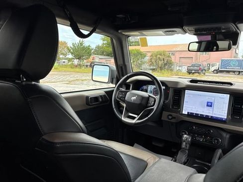 Used 2024 Ford Bronco Wildtrak AWD/4WD image 26