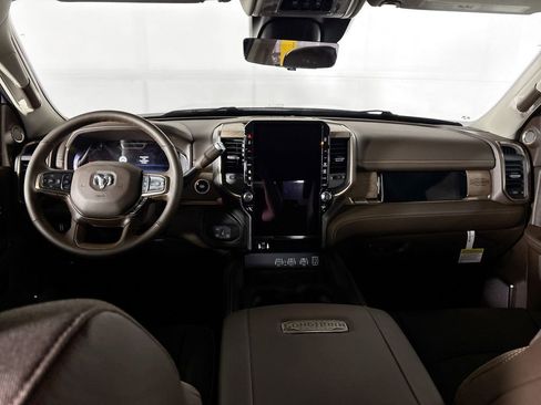 New 2026 RAM 2500 Limited AWD/4WD image 12