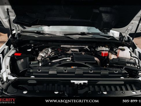 Used 2025 GMC Sierra 2500 AT4X image 63