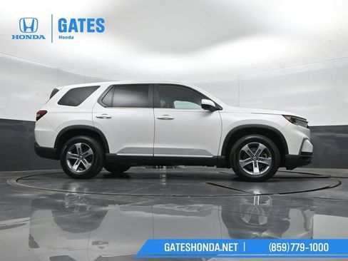 Certified 2023 Honda Pilot EX-L image 37