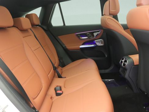 New 2027 Mercedes-Benz GLC 300 image 8