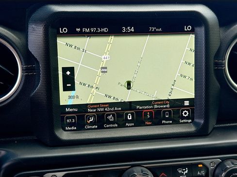 Used 2022 Jeep Wrangler Unlimited Sahara w/ Cold Weather Group AWD/4WD image 14