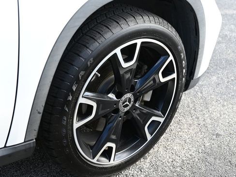 Certified 2019 Mercedes-Benz GLA 250 image 5