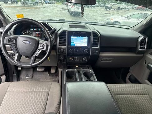 Used 2016 Ford F150 XLT w/ Equipment Group 302A Luxury AWD/4WD image 6