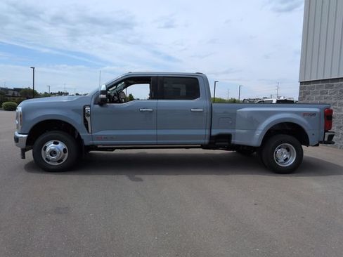 New 2026 Ford F350 Lariat w/ Lariat Premium Package AWD/4WD image 6
