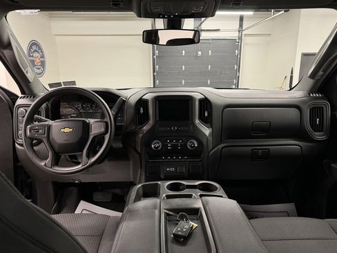 Used 2021 Chevrolet Silverado 1500 Custom image 28