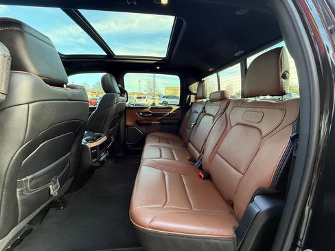 Used 2020 RAM 1500 Longhorn image 20