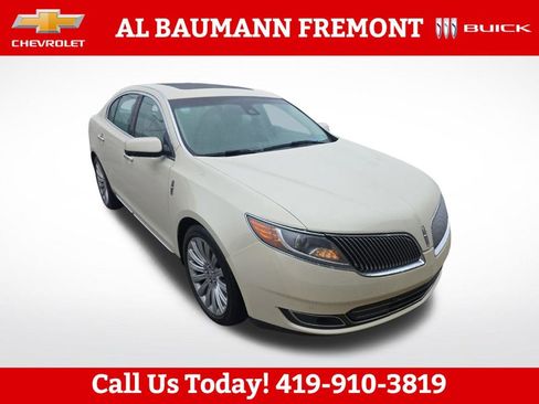 Used 2014 Lincoln MKS FWD image 1