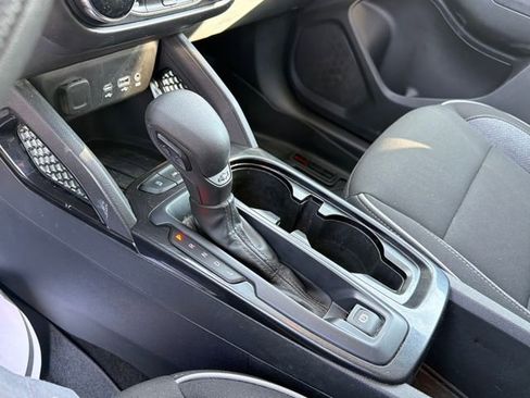 Used 2023 Chevrolet TrailBlazer LT image 23